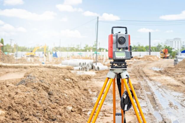 Khảo sát trắc địa và địa chất công trình
